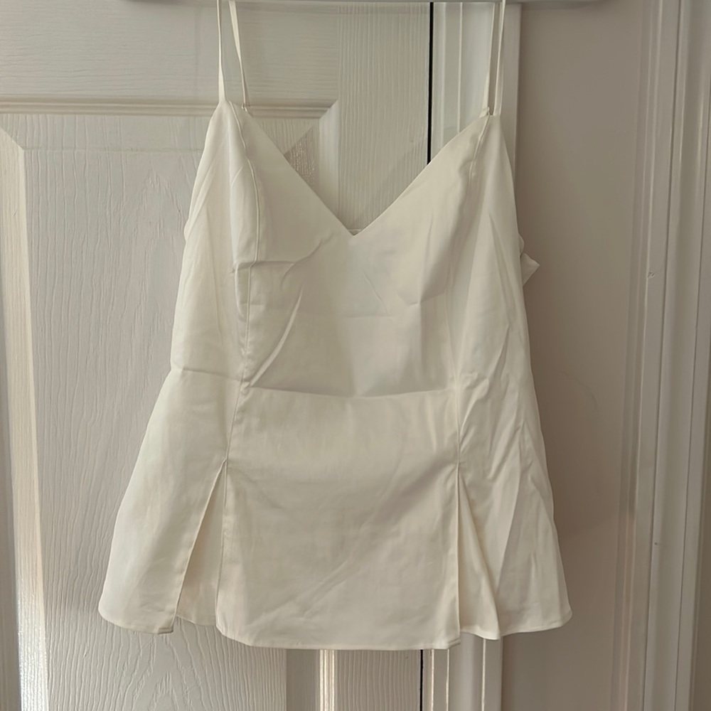 Cream/off white Elizabeth and James Tank